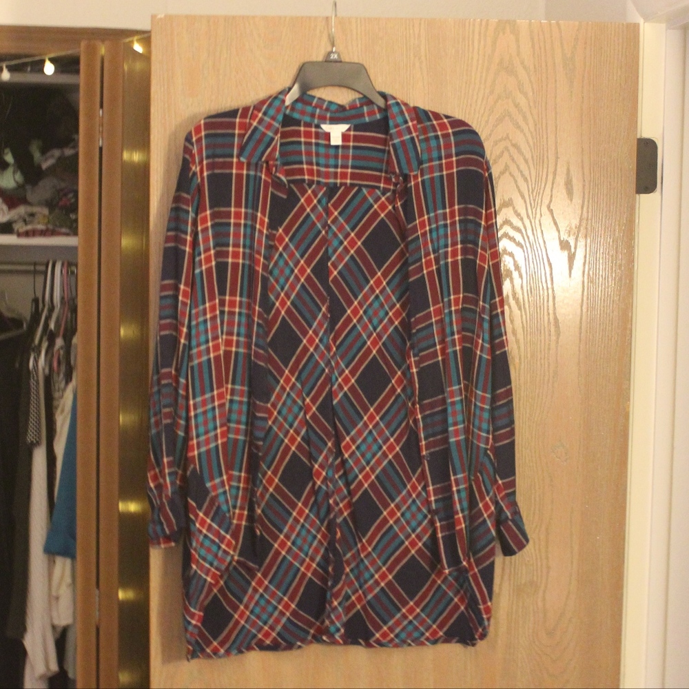 High/low plaid button up